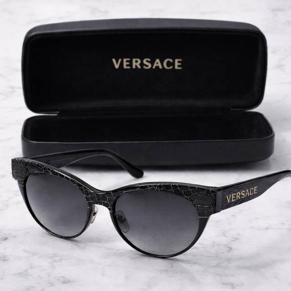 Versace MOD 4222 Cat Eye Sunglasses Black Croc NWOT w Case COA Italy?? main image 6